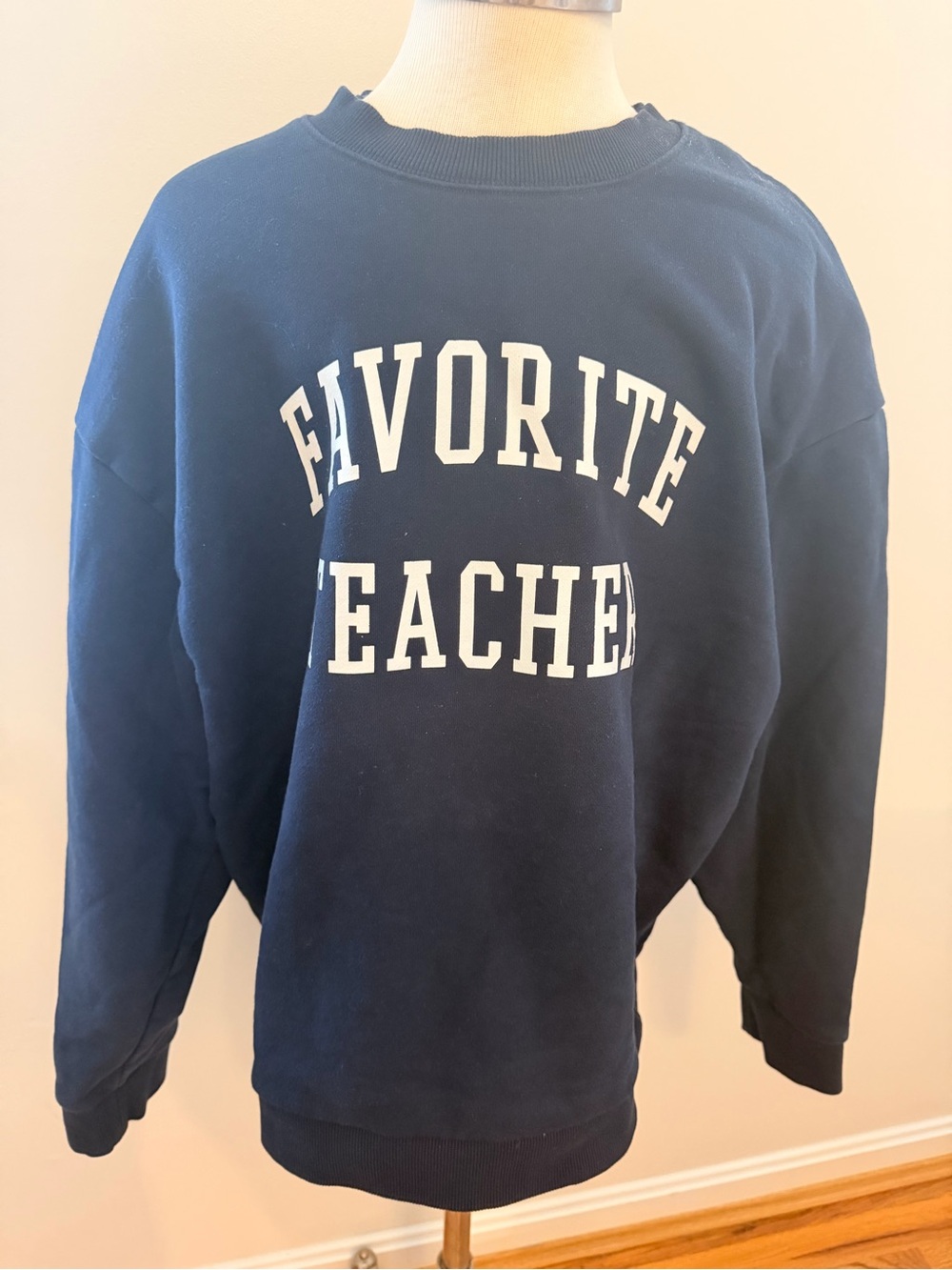 Favorite Daughter Favorite Teacher Sweatshirt Navy Medium - Picture 4 of 6